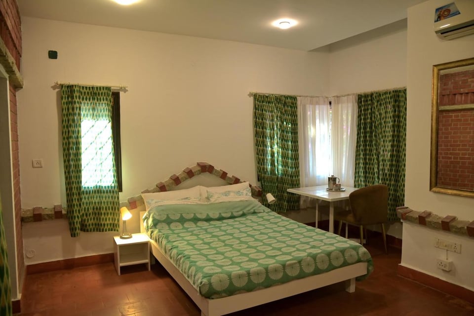 Stay at Namma Ashram